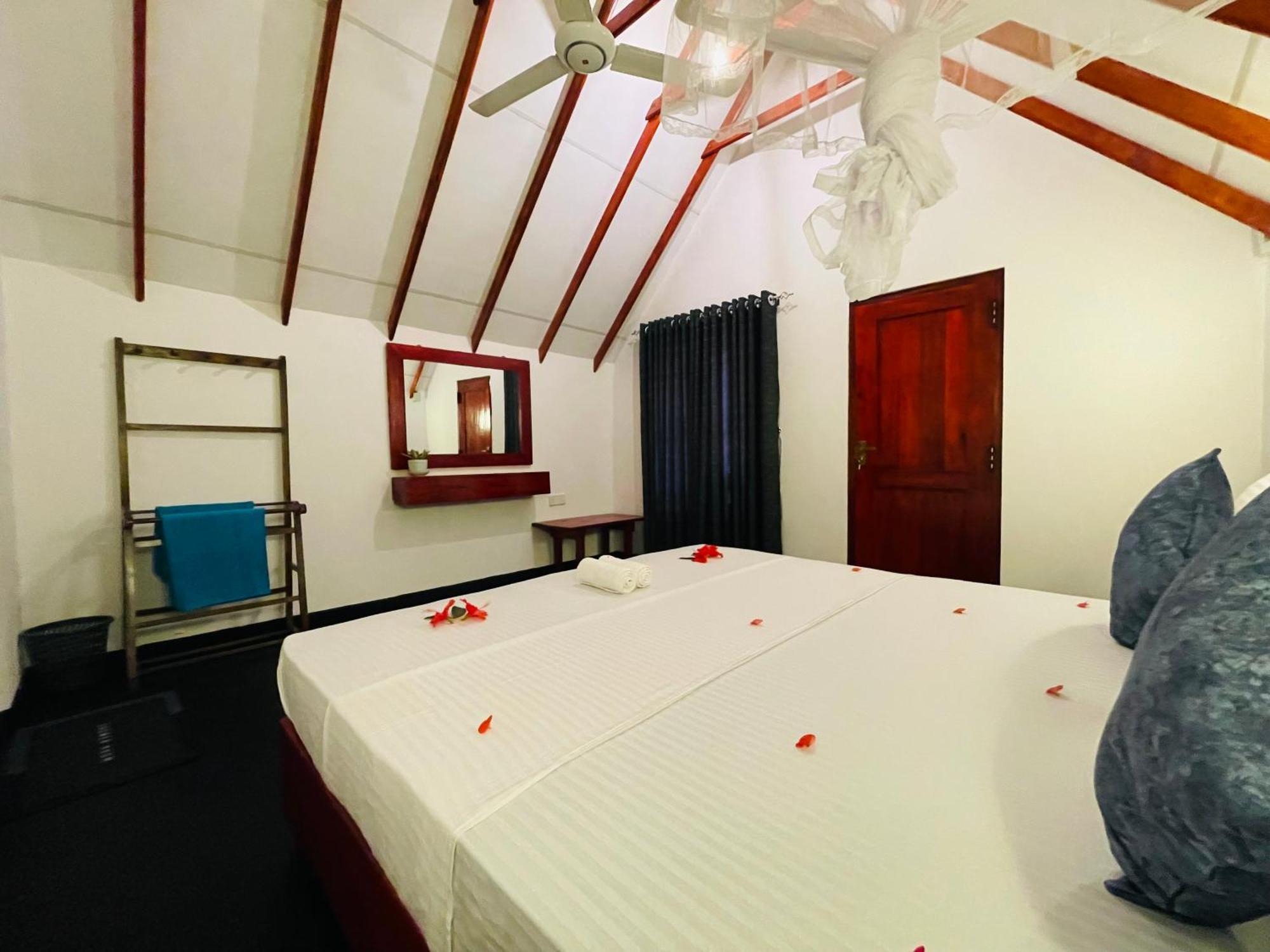 Sigiri Enaya Cottage Сигирия Экстерьер фото